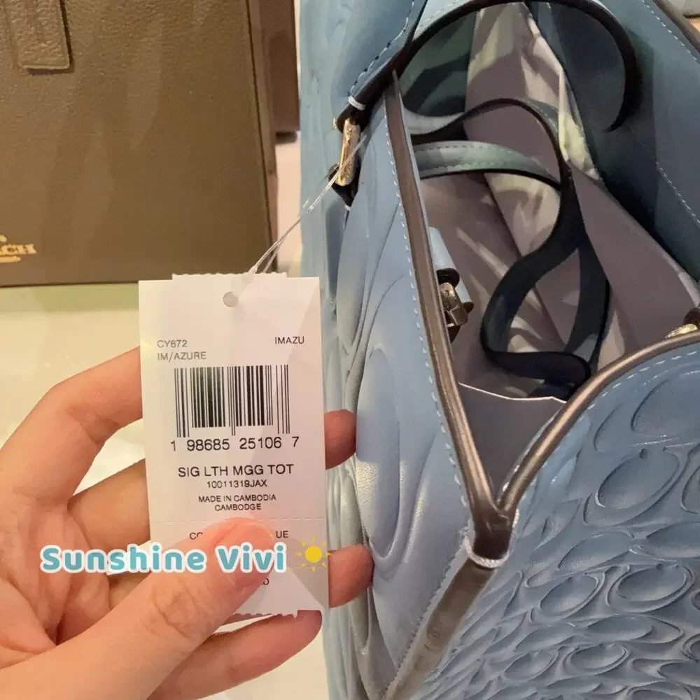 NWT Coach Maggie Large Tote Bag in Signature CY672 smooth leather Gold/Azure